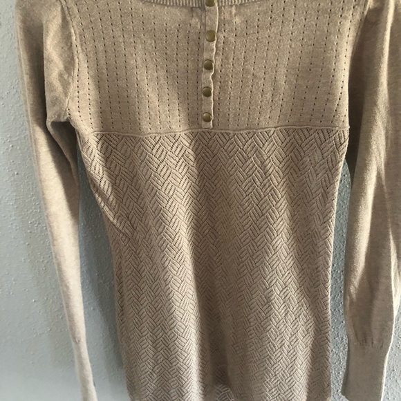 Sweater - Picture 2 of 2